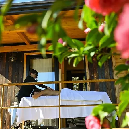Bed & Breakfast Aprisa Garden