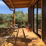 Aprisa Garden לינה וארוחת בוקר Presa