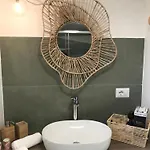 Aprisa Garden לינה וארוחת בוקר Presa
